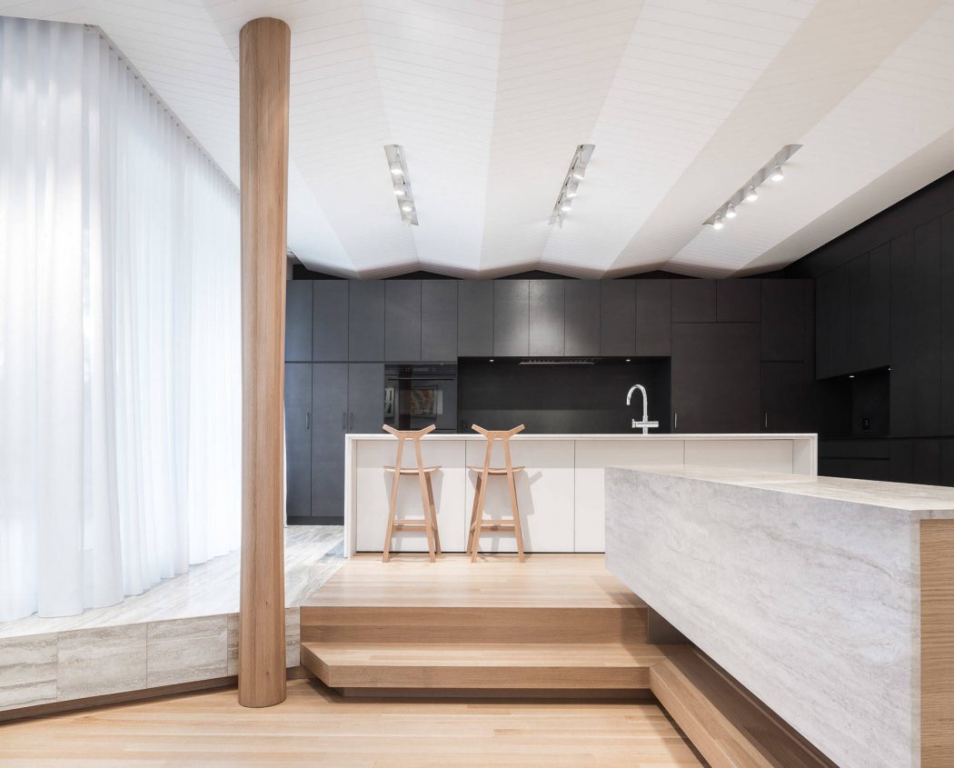 004-rosemary-home-kohn-shnier-architects-1050x845