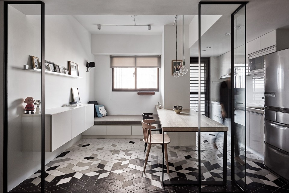 16-07-Small-Simple-Elegant-Apartment-Taichung-by-Z-AXIS--960x641