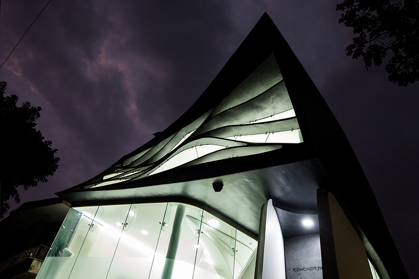 cadence-architects-elastica-house-interiors-bangalore-india-designboom-12