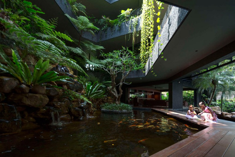cornwall-gardens-change-architects-singapore-residential_dezeen_936_11